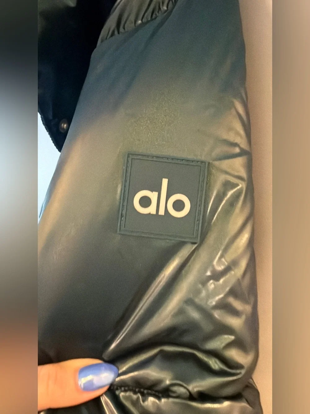 ALO Yoga Green Pearlized Pristine Puffer Jacket